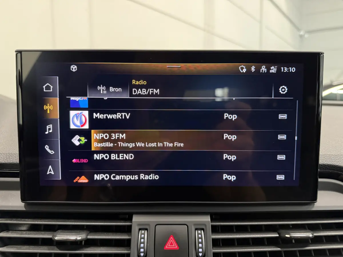 55 TFSI e quattro S-Line BLACK RS-LEER/HEAD-UP/TREKHAAK/20"/CAMERA/SOH 90%/SFEER/CARPLAY/MATRIX/KEYLESS/BLACK-OPTIC PLUS/3X S-LINE/AUDI DEALER HISTORIE