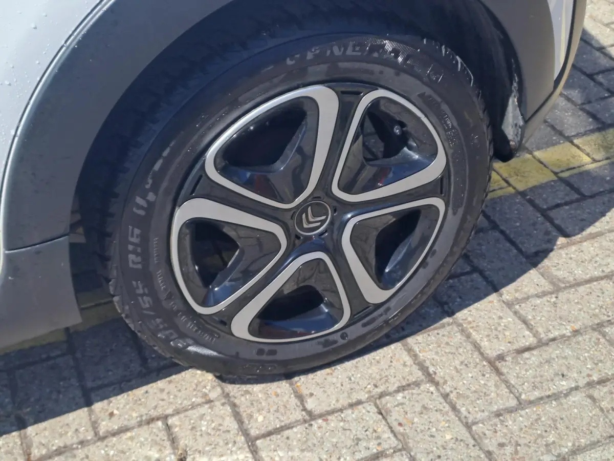 1.2 PureTech Feel