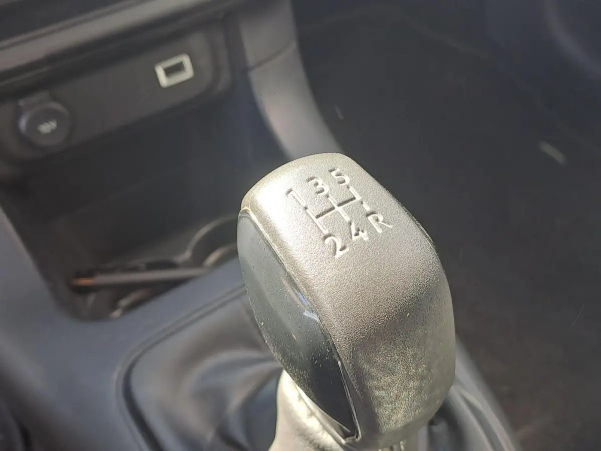1.2 PureTech Feel