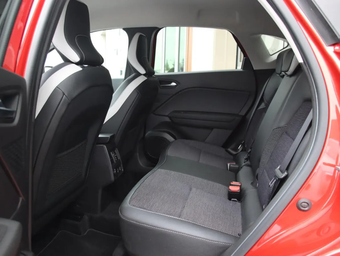 1.6 E-Tech full hybrid 145 techno | Uniek!! slechts 6619KM gereden!!