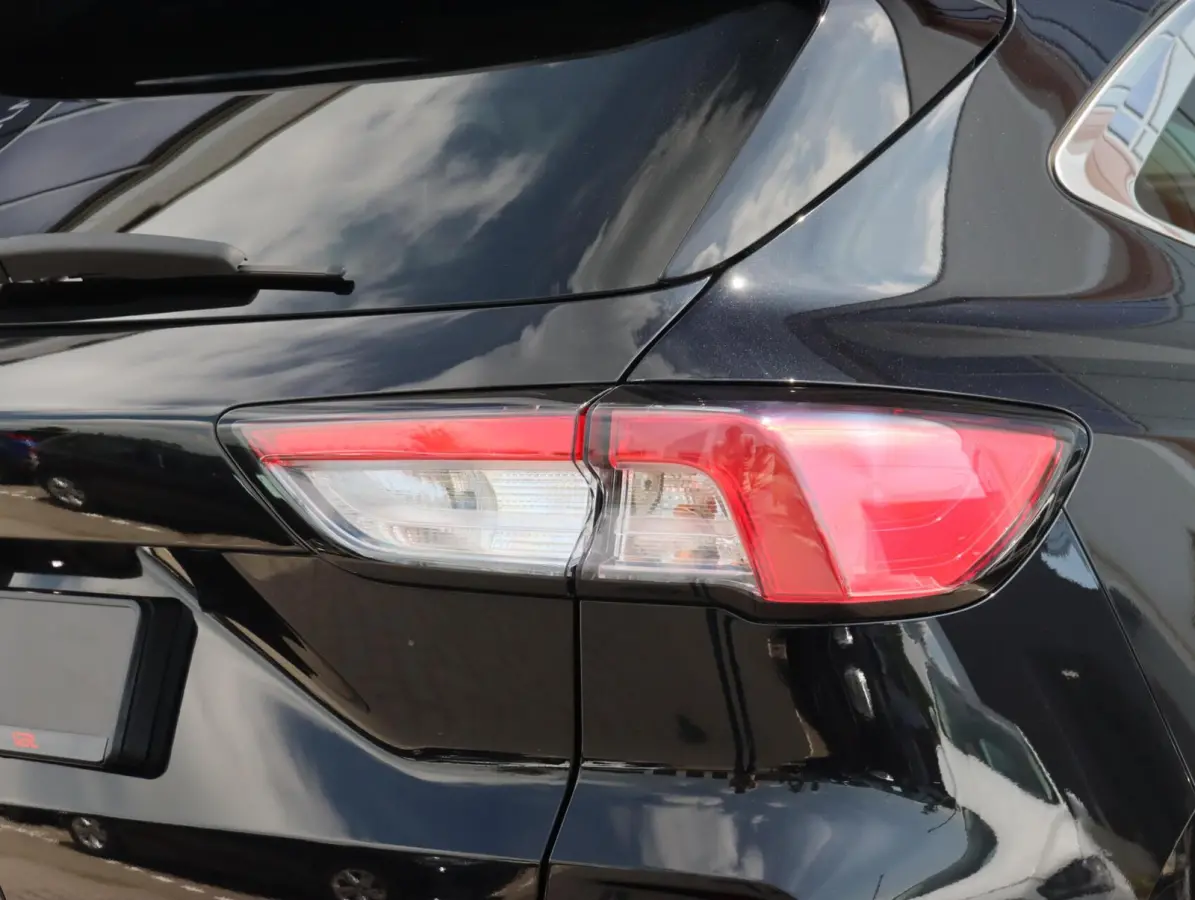 2.5 PHEV 225PK Vignale | trekhaak | 20inch | SOH 86%