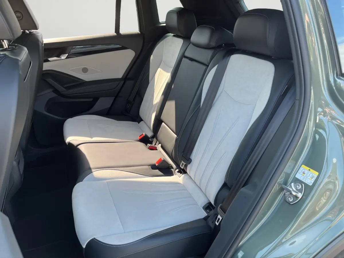 1.5 eHybrid Elegance | PHEV | 204Pk | Trekhaak | Pano Dak | A.camera | | HUD |  5J fabrieksgarantie! |