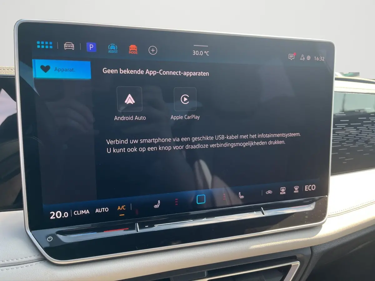1.5 eHybrid Elegance | PHEV | 204Pk | Trekhaak | Pano Dak | A.camera | | HUD |  5J fabrieksgarantie! |