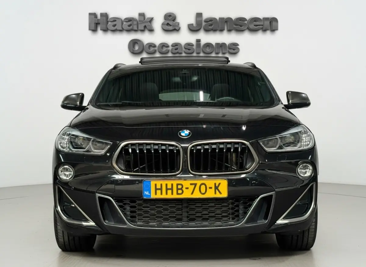 M35i High Executive Pano H&K Cruise Navi Alcantara