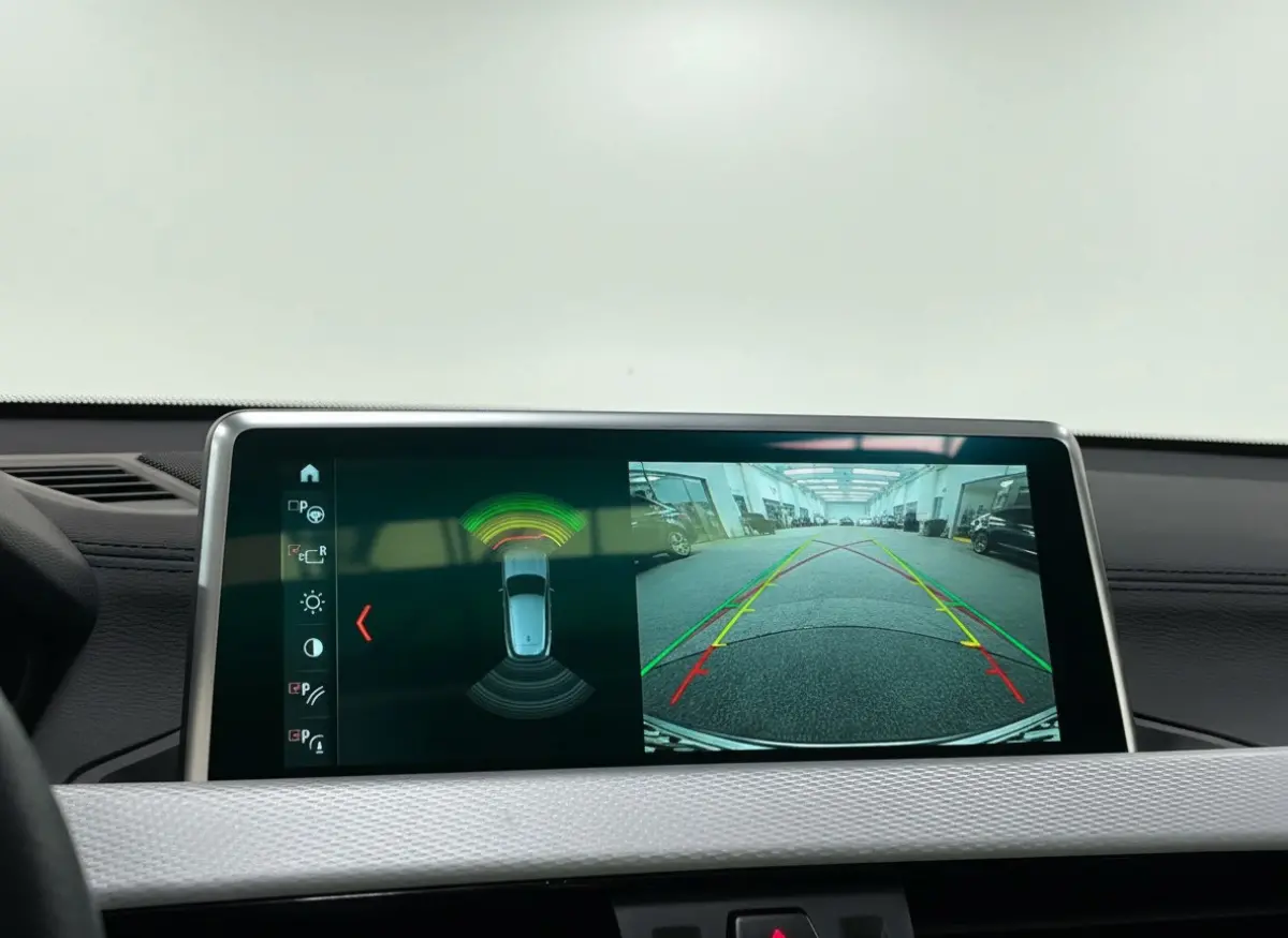 M35i High Executive Pano H&K Cruise Navi Alcantara