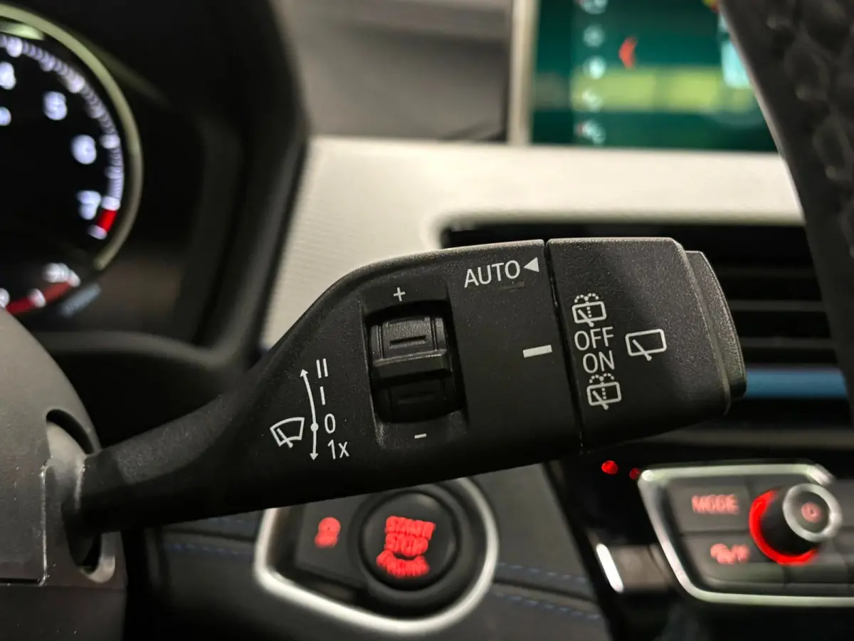 M35i High Executive Pano H&K Cruise Navi Alcantara