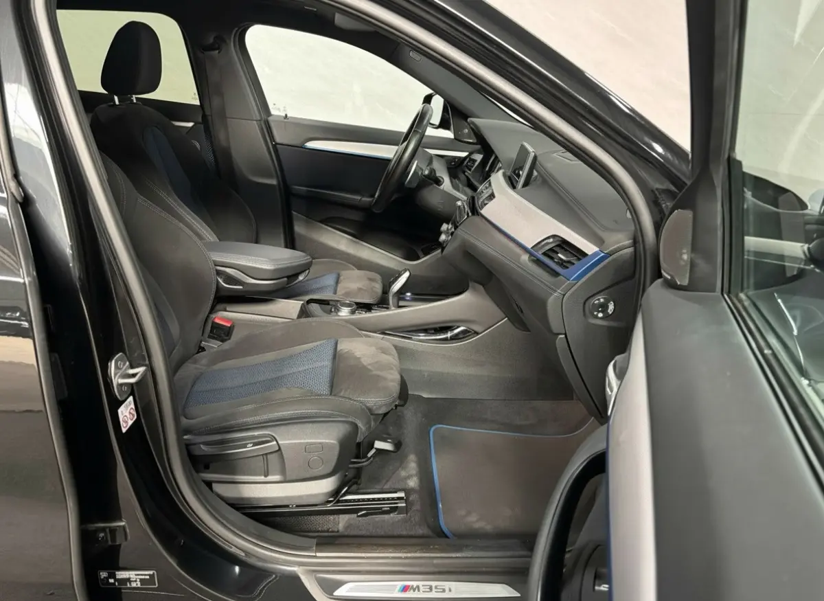 M35i High Executive Pano H&K Cruise Navi Alcantara
