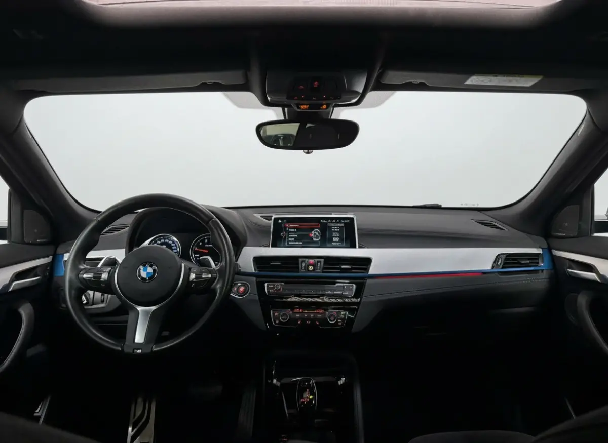 M35i High Executive Pano H&K Cruise Navi Alcantara