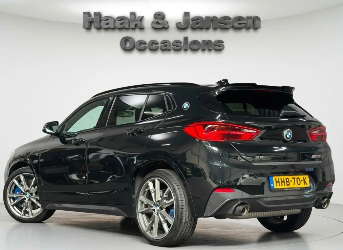 M35i High Executive Pano H&K Cruise Navi Alcantara