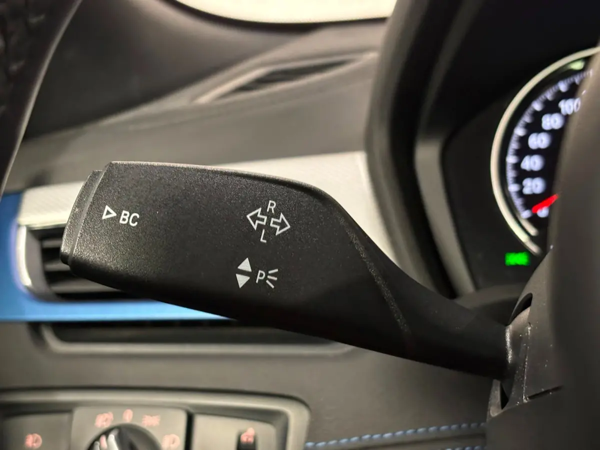 M35i High Executive Pano H&K Cruise Navi Alcantara