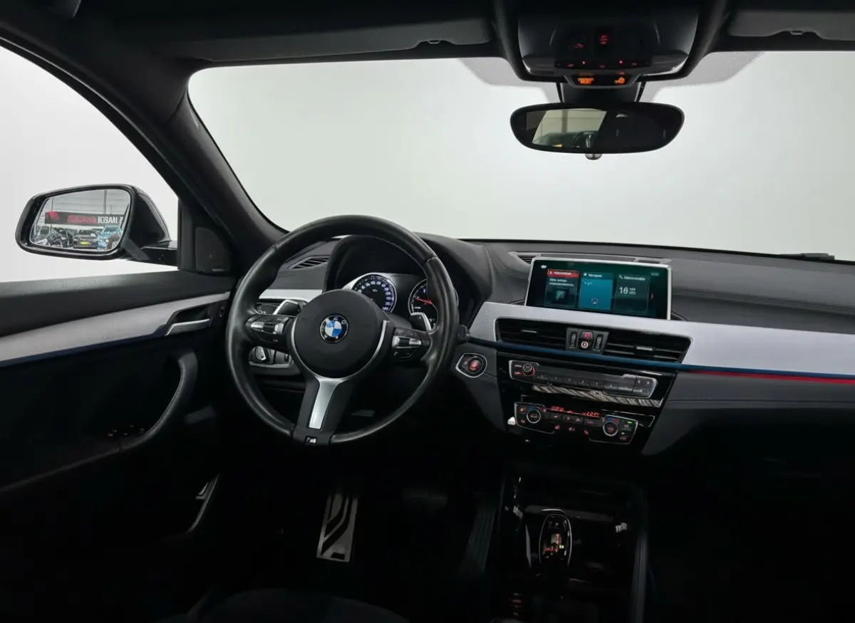M35i High Executive Pano H&K Cruise Navi Alcantara