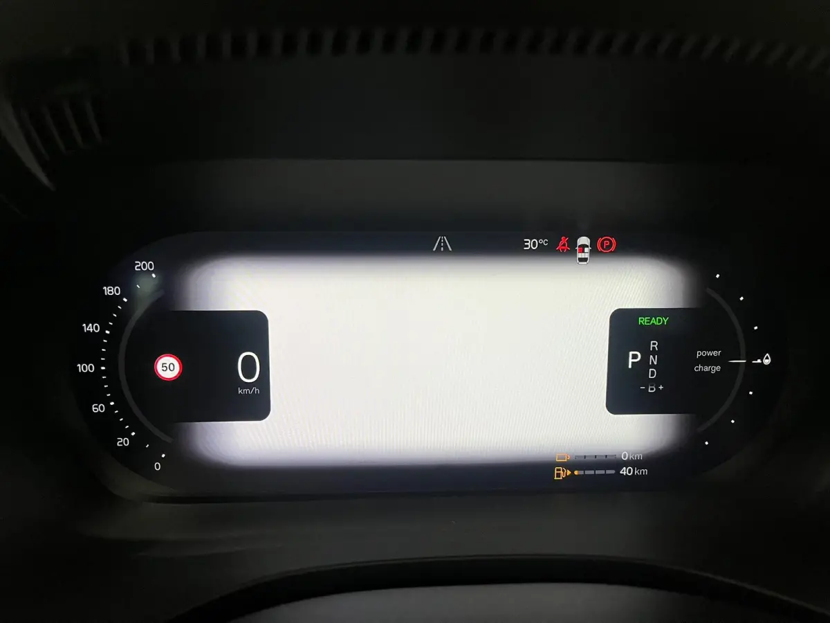 2.0 T6 Plug-in hybrid AWD Core Bright DEMO! Panoramadak Airco ECC PDC VA+Camera Full LED Elektrische achterklep Cruise Control Winter Pack