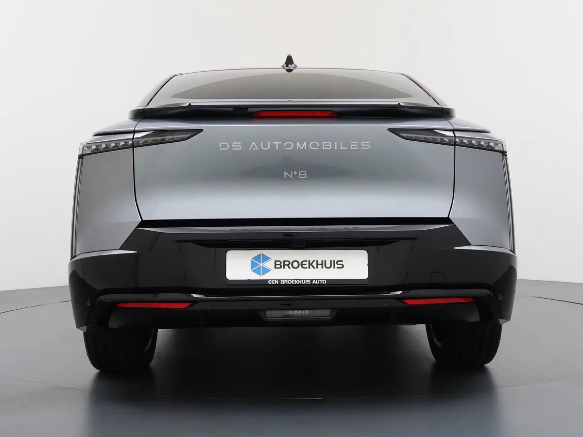 Pallas Black Edition | Proximity Keyless Entry