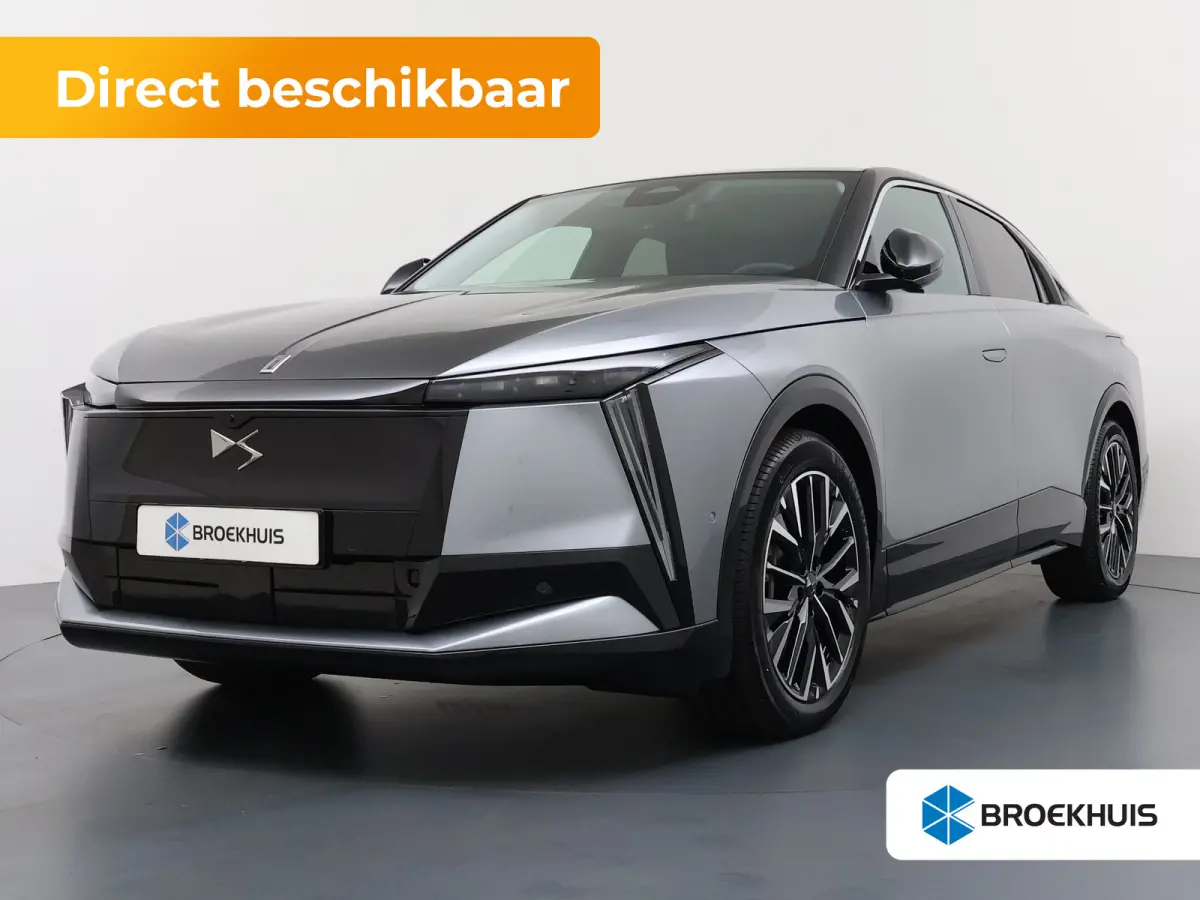 Pallas Black Edition | Proximity Keyless Entry