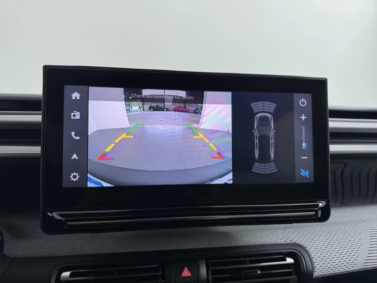 Business Edition - PHEV | 7,4 kW boordlader | Achteruitrijcamera | Draadloze telefoonlader (Inductie)