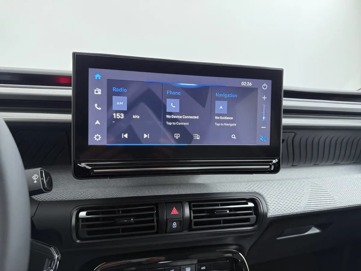 Business Edition - PHEV | 7,4 kW boordlader | Achteruitrijcamera | Draadloze telefoonlader (Inductie)