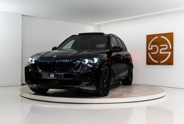 xDrive50e M-Sport Pro 490PK | Harman/Kardon | Pano | Kuipstoelen | Glow | 360 | VOL! Fabrieksgarantie