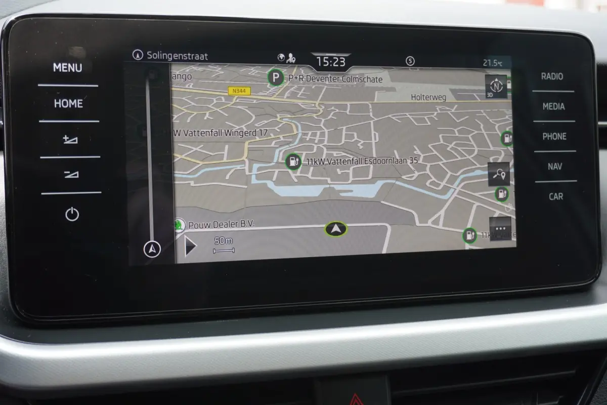 1.0 TSI 110pk Ambition | Airco | Cruise Control | SmartLink | Lane Assist