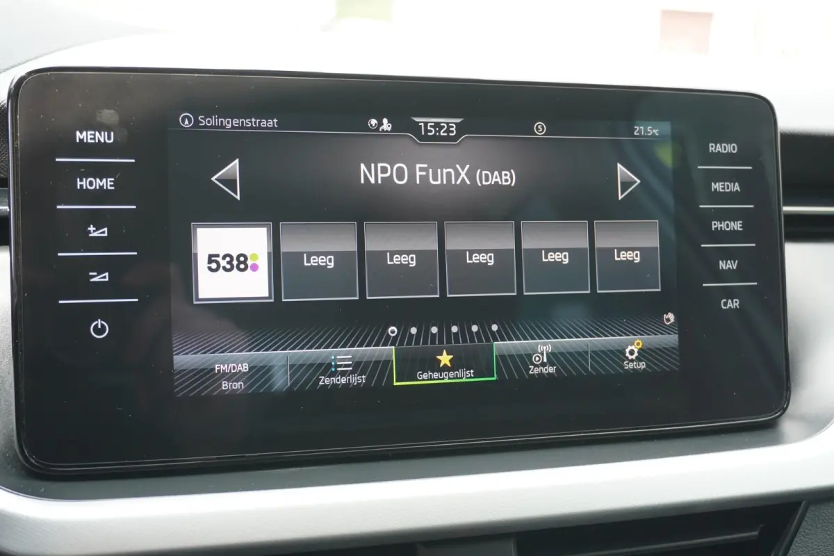 1.0 TSI 110pk Ambition | Airco | Cruise Control | SmartLink | Lane Assist