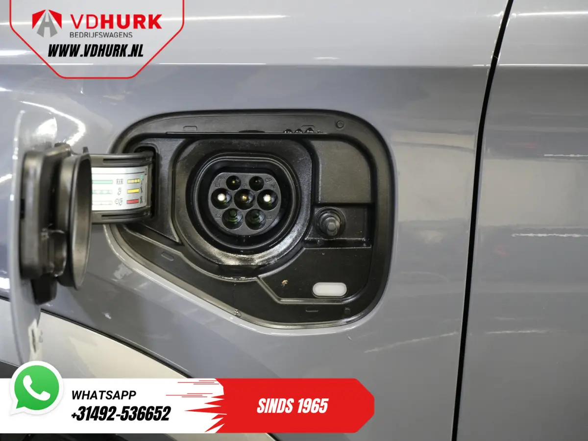 1.4 e-Hybrid 245 pk VZ Performance Standkachel/ Stoelverw./ Elek.klep/ Memory/ Adapt.cruise/ Navi/ Climate/ Camera/ PDC/ 19” LMV