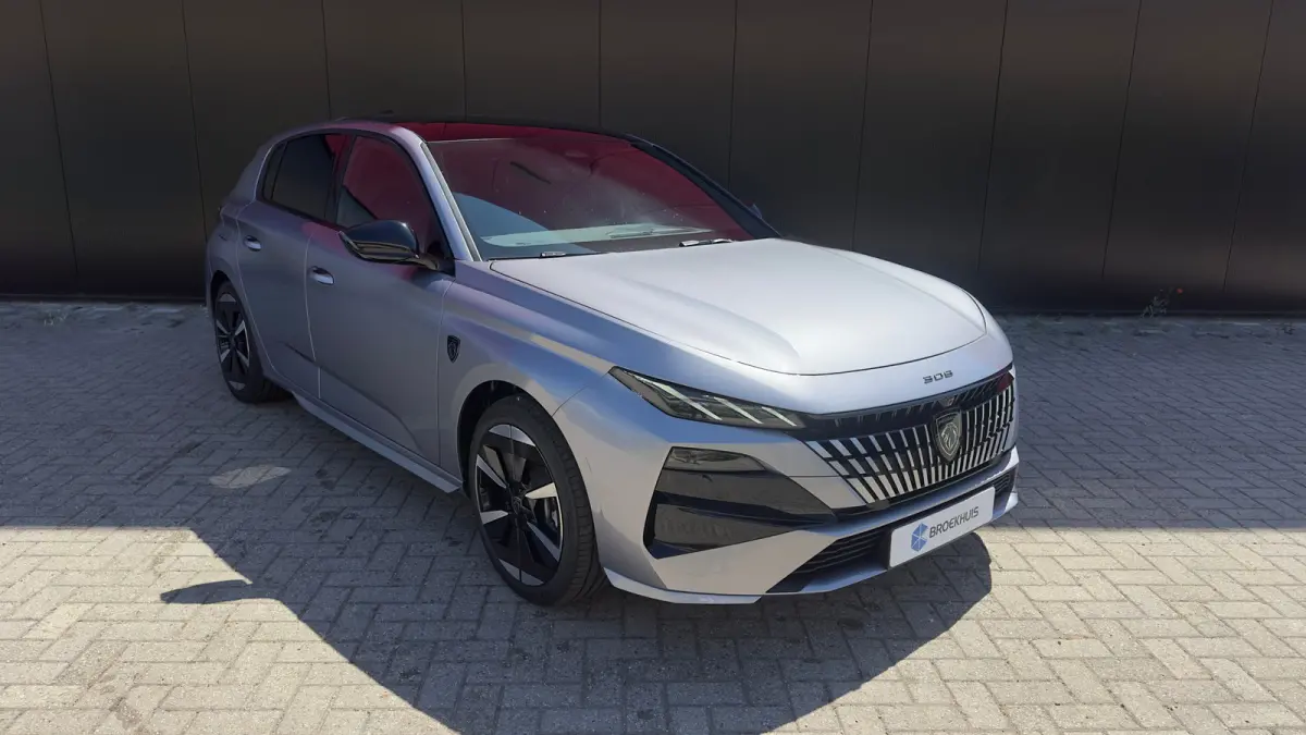 GT | Bekleding Alcantara/kunstleder | Driver Sport Pack | Elektrische parkeerrem