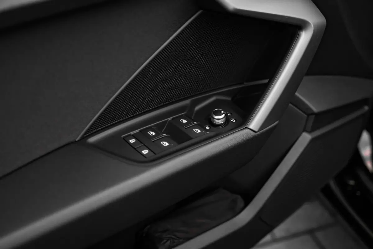 Pro Line | Aluminium optiek in het interieur | Audi virtual cockpit | Cruise control