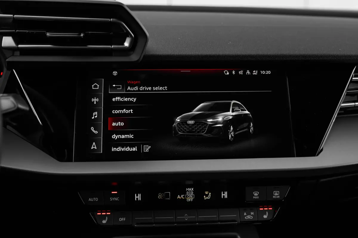 Pro Line | Aluminium optiek in het interieur | Audi virtual cockpit | Cruise control