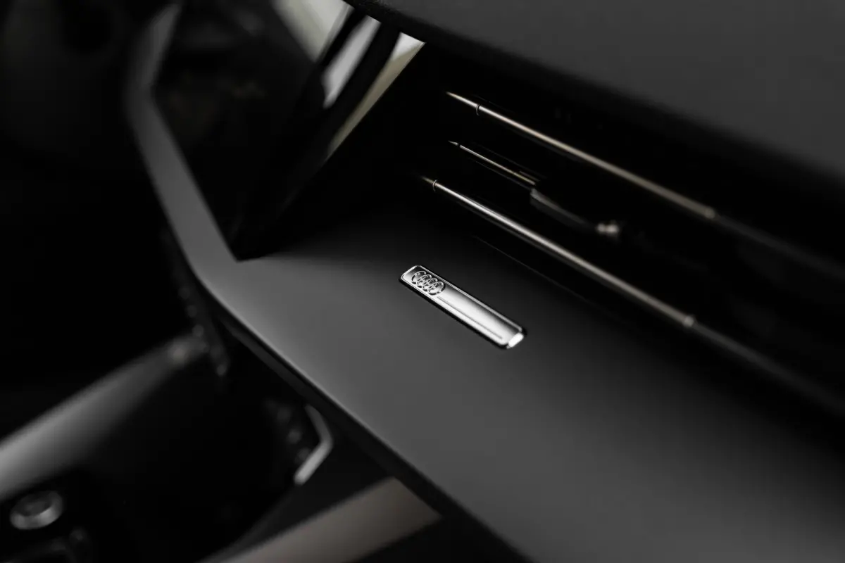 Pro Line | Aluminium optiek in het interieur | Audi virtual cockpit | Cruise control