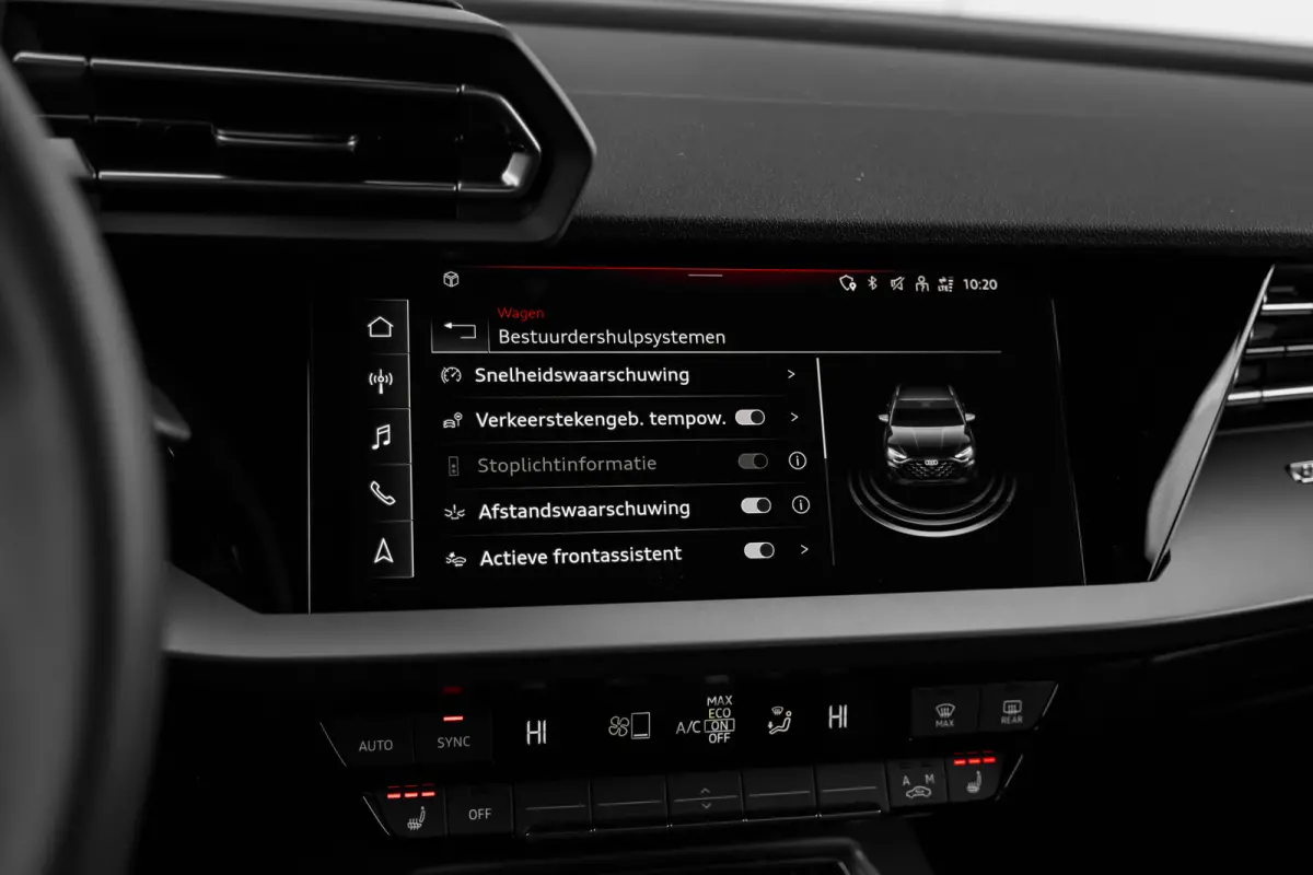 Pro Line | Aluminium optiek in het interieur | Audi virtual cockpit | Cruise control