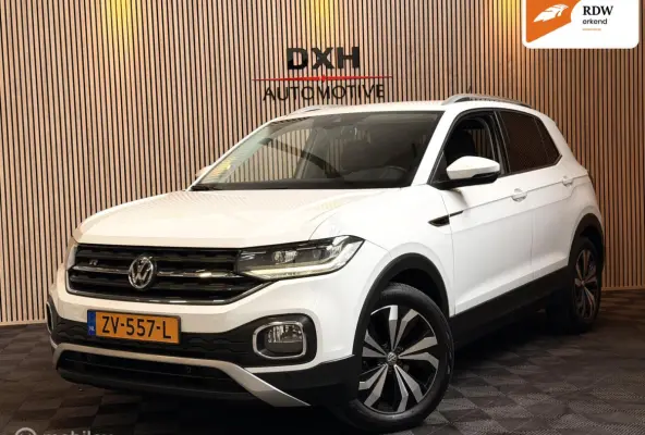1.0 TSI DSG R-Line BEATS VIRTUAL CARPLAY