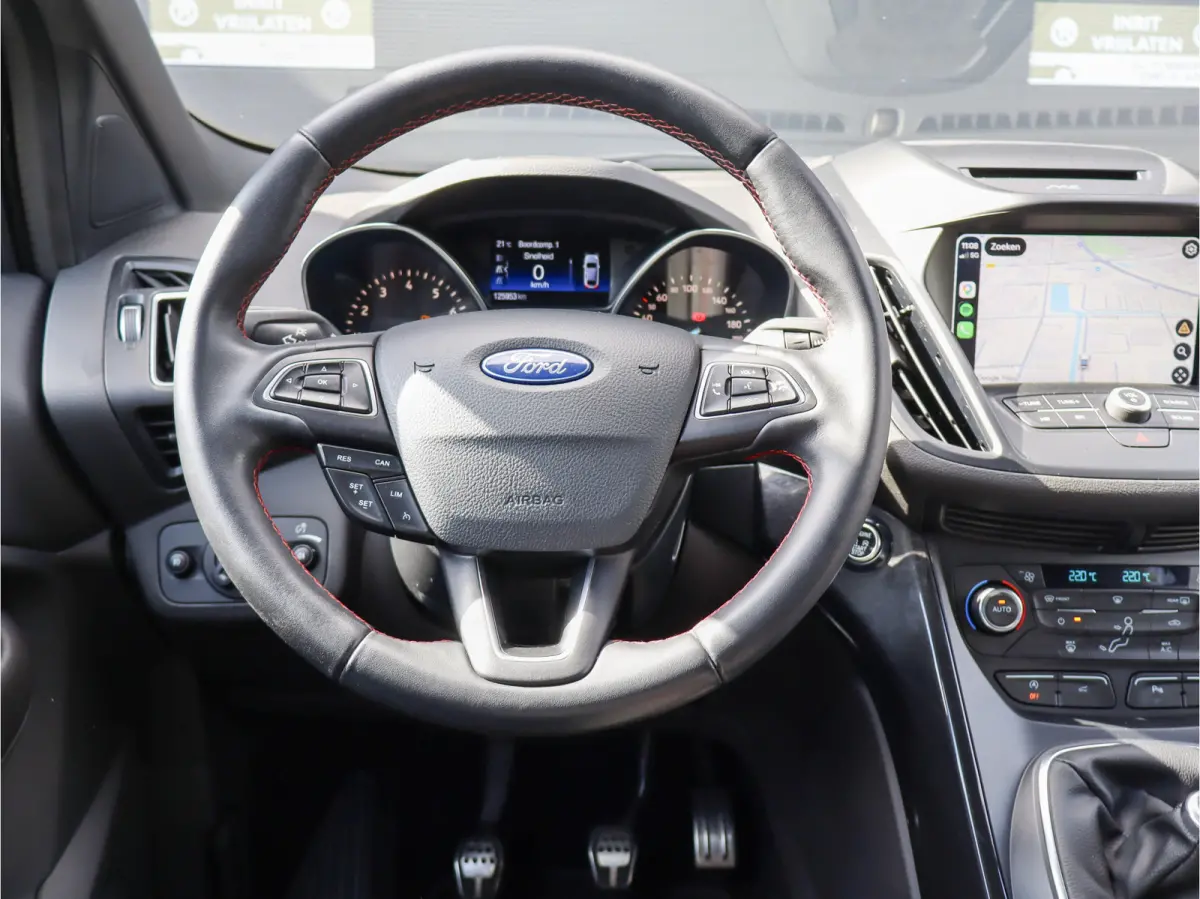 1.5 EcoBoost ST Line Trekhaak 1800kg I ST-line I PDC I Camera I Leer I NL-auto I 18" I trekhaak I Dealer onderhouden I