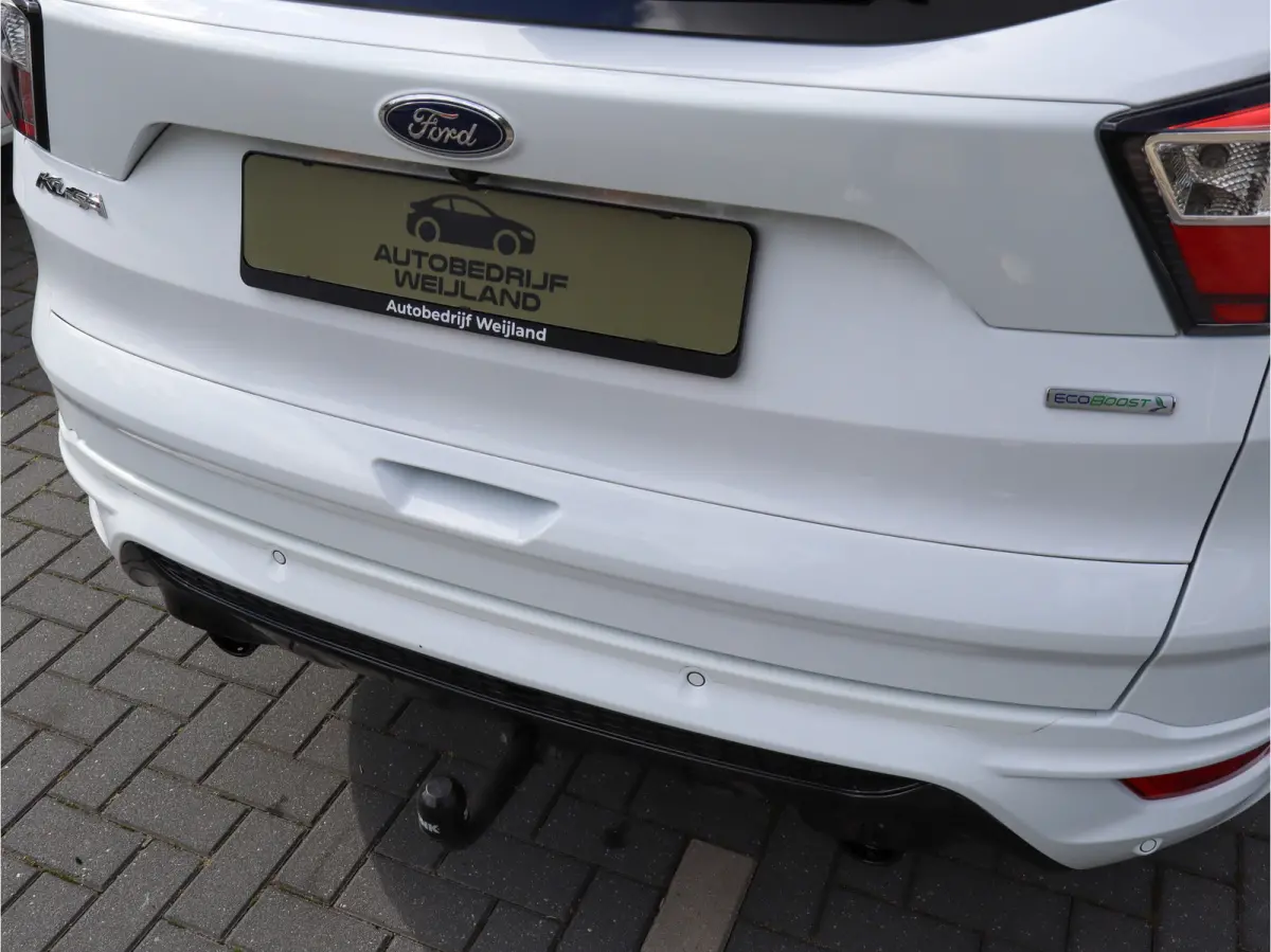 1.5 EcoBoost ST Line Trekhaak 1800kg I ST-line I PDC I Camera I Leer I NL-auto I 18" I trekhaak I Dealer onderhouden I