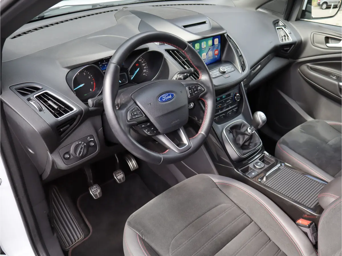 1.5 EcoBoost ST Line Trekhaak 1800kg I ST-line I PDC I Camera I Leer I NL-auto I 18" I trekhaak I Dealer onderhouden I