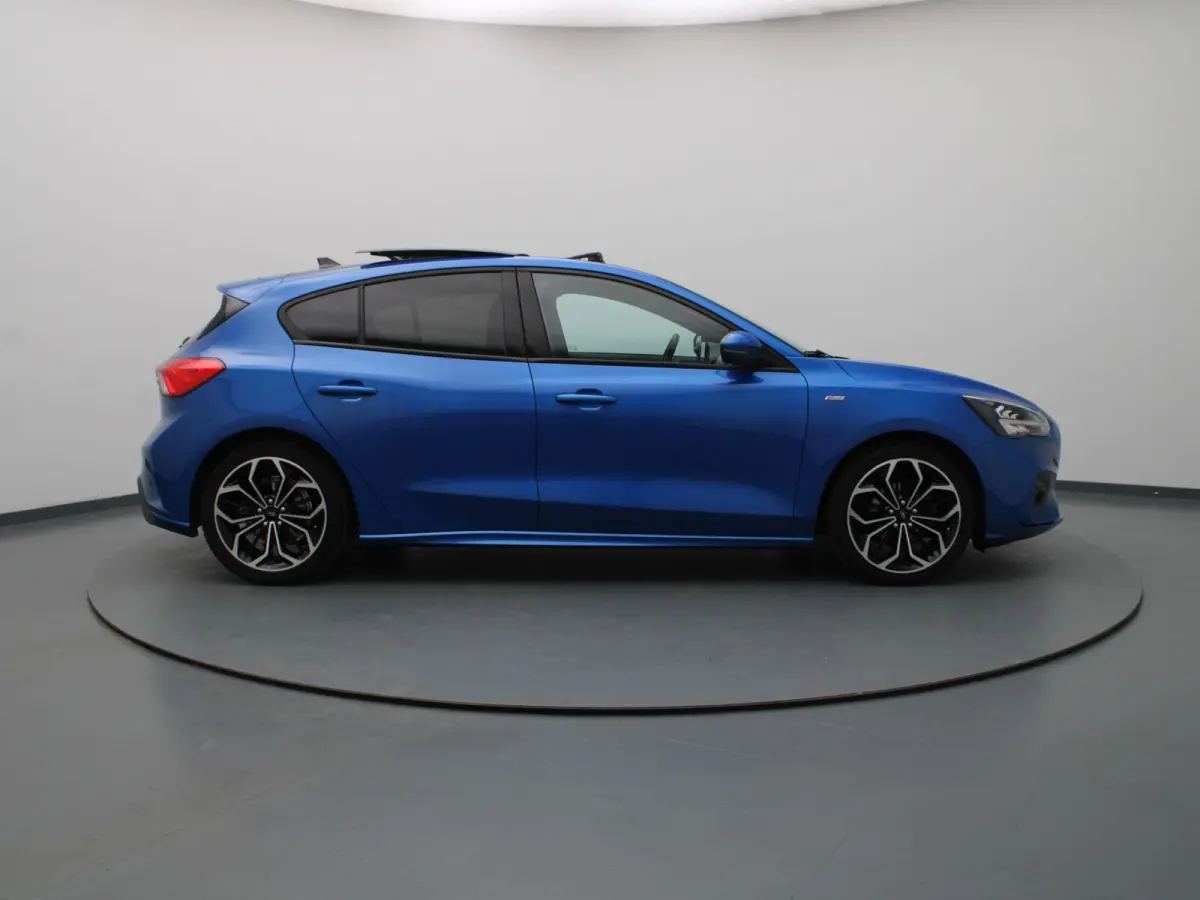 EcoBoost ST Line Business 125pk Cruise | Navi | Parkeersens. v+a | Panoramadak