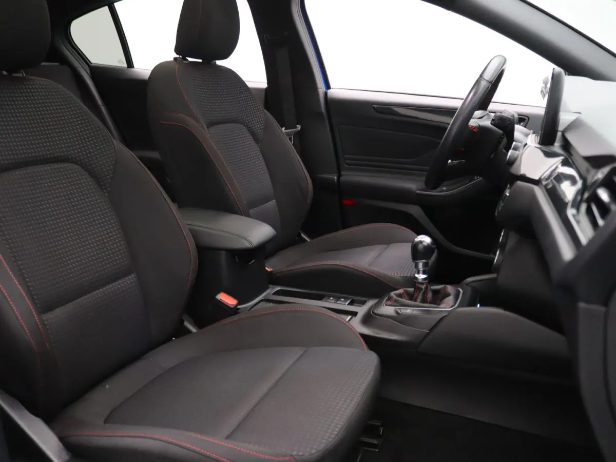 EcoBoost ST Line Business 125pk Cruise | Navi | Parkeersens. v+a | Panoramadak