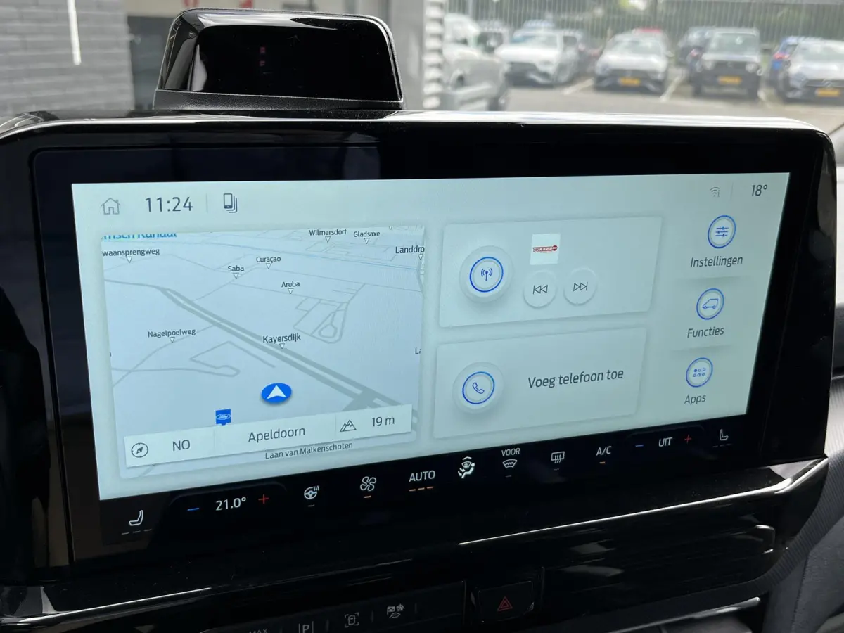 320 2.5 PHEV L2H1 Grey Platinum Dubbele Cabine 233pk Aut / 5 Pers. / 2250kg Trekgewicht / 1100kg Laadvermogen / Vol. Leder / Glaslookpanelen / Privacy Glass / Adapt. Cruise control!