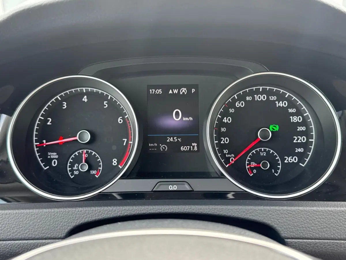 1.5TSI 150pk DSG R-Line | ACC | Camera | Navi | Carplay