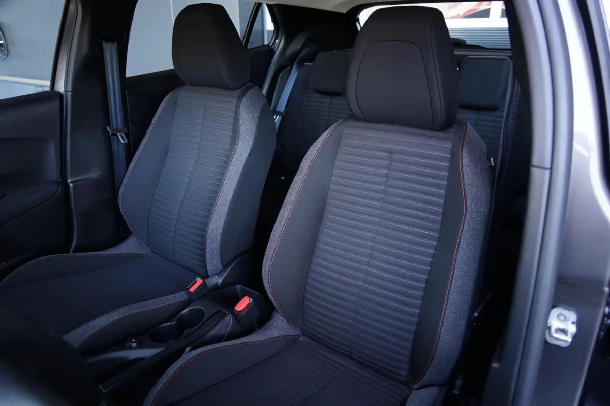 1.2 PureTech Active, NL, cruise, PDC, CarPlay