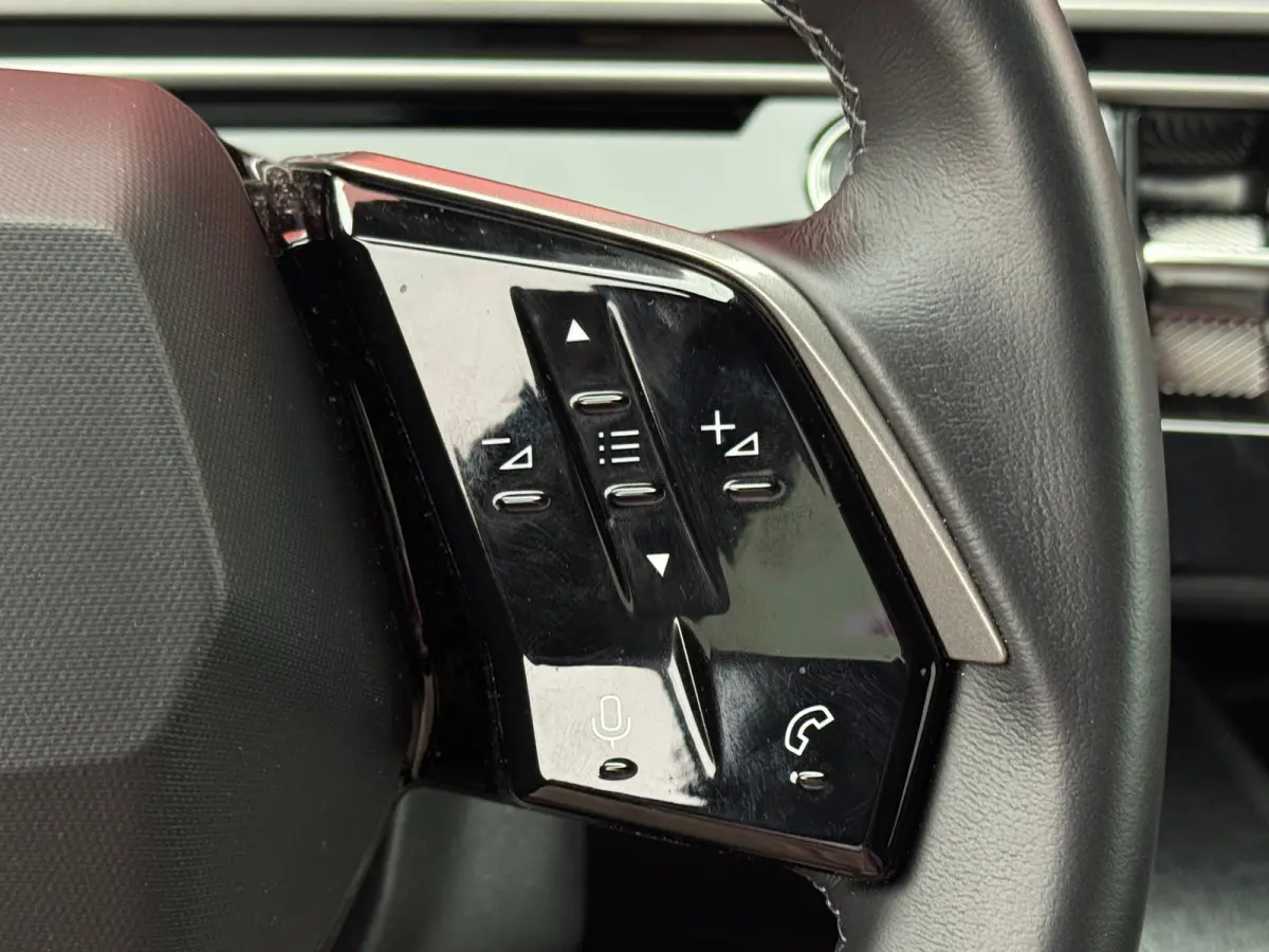 1.6 Plug-in Hybrid 195 Allure 360-Graden Camera | Stoel/Stuur Verwarming | Navigatie | Adaptive Cruise Control