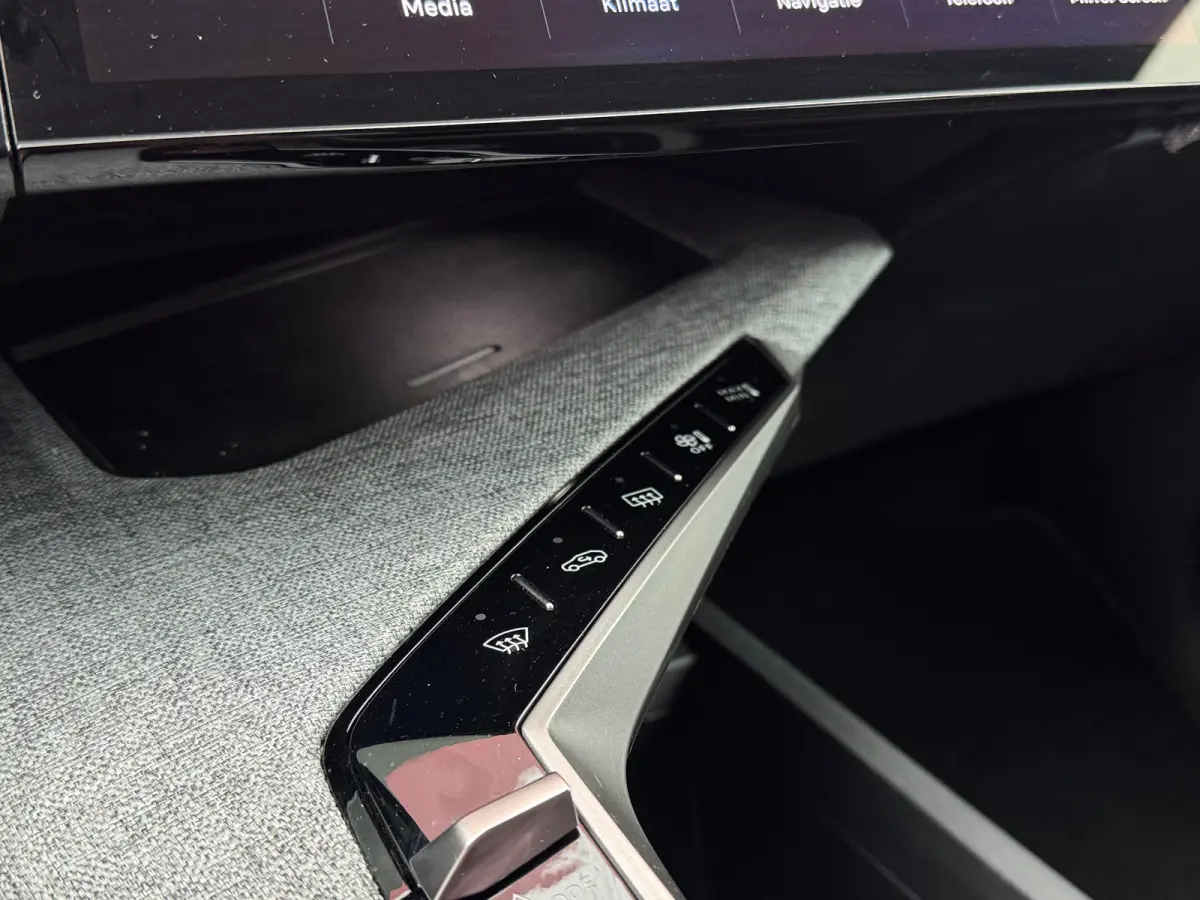 1.6 Plug-in Hybrid 195 Allure 360-Graden Camera | Stoel/Stuur Verwarming | Navigatie | Adaptive Cruise Control