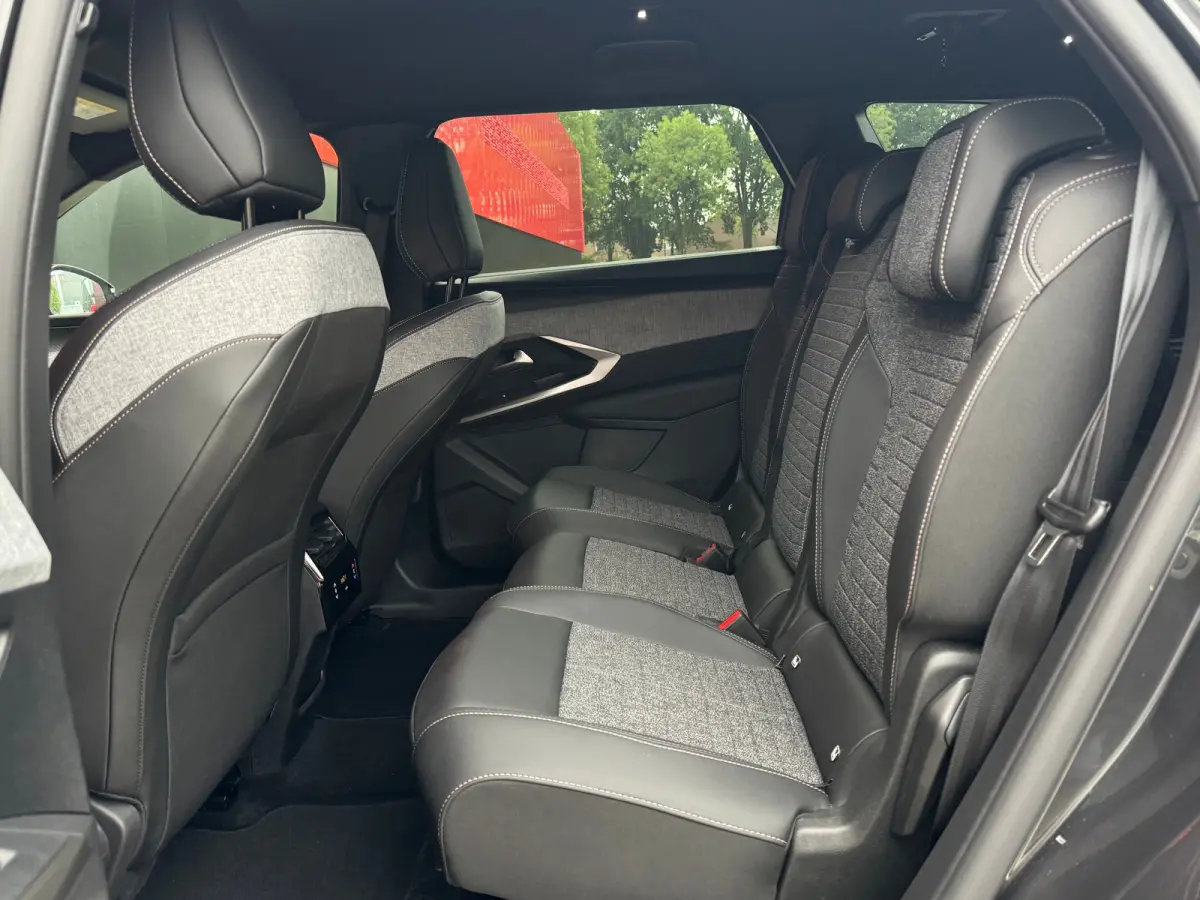 1.6 Plug-in Hybrid 195 Allure 360-Graden Camera | Stoel/Stuur Verwarming | Navigatie | Adaptive Cruise Control