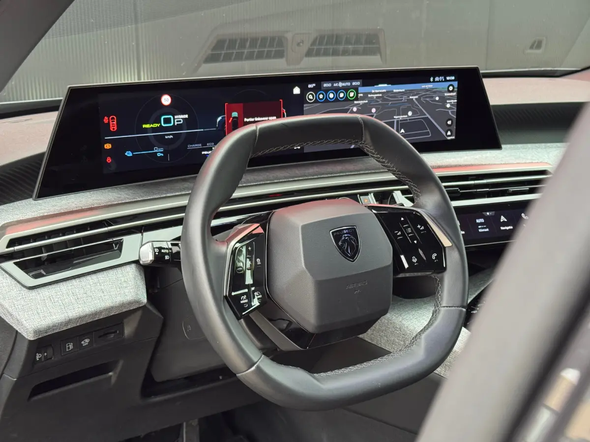 1.6 Plug-in Hybrid 195 Allure 360-Graden Camera | Stoel/Stuur Verwarming | Navigatie | Adaptive Cruise Control