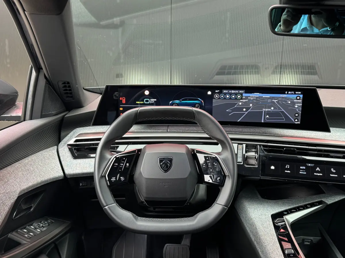 1.6 Plug-in Hybrid 195 Allure 360-Graden Camera | Stoel/Stuur Verwarming | Navigatie | Adaptive Cruise Control