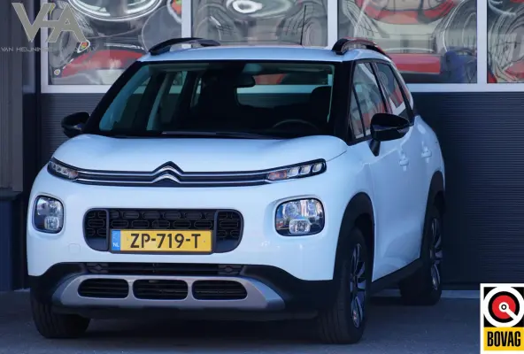 1.2 PureTech Feel, NL, clima, PDC, CarPlay