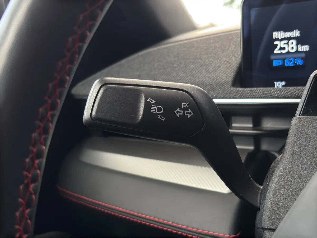 Extended First Edition AWD 98 kWh | Pano | SOH 95,5% | Trekhaak | Adap. Cruise | 19 inch