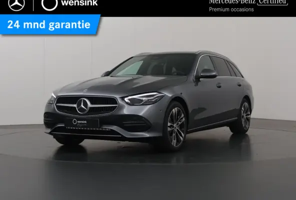 300e Star Edition | Achteruitrijcamera | Panoramaschuifdak | Sfeerverlichting | Stoelverwarming | Easypack-achterklep |