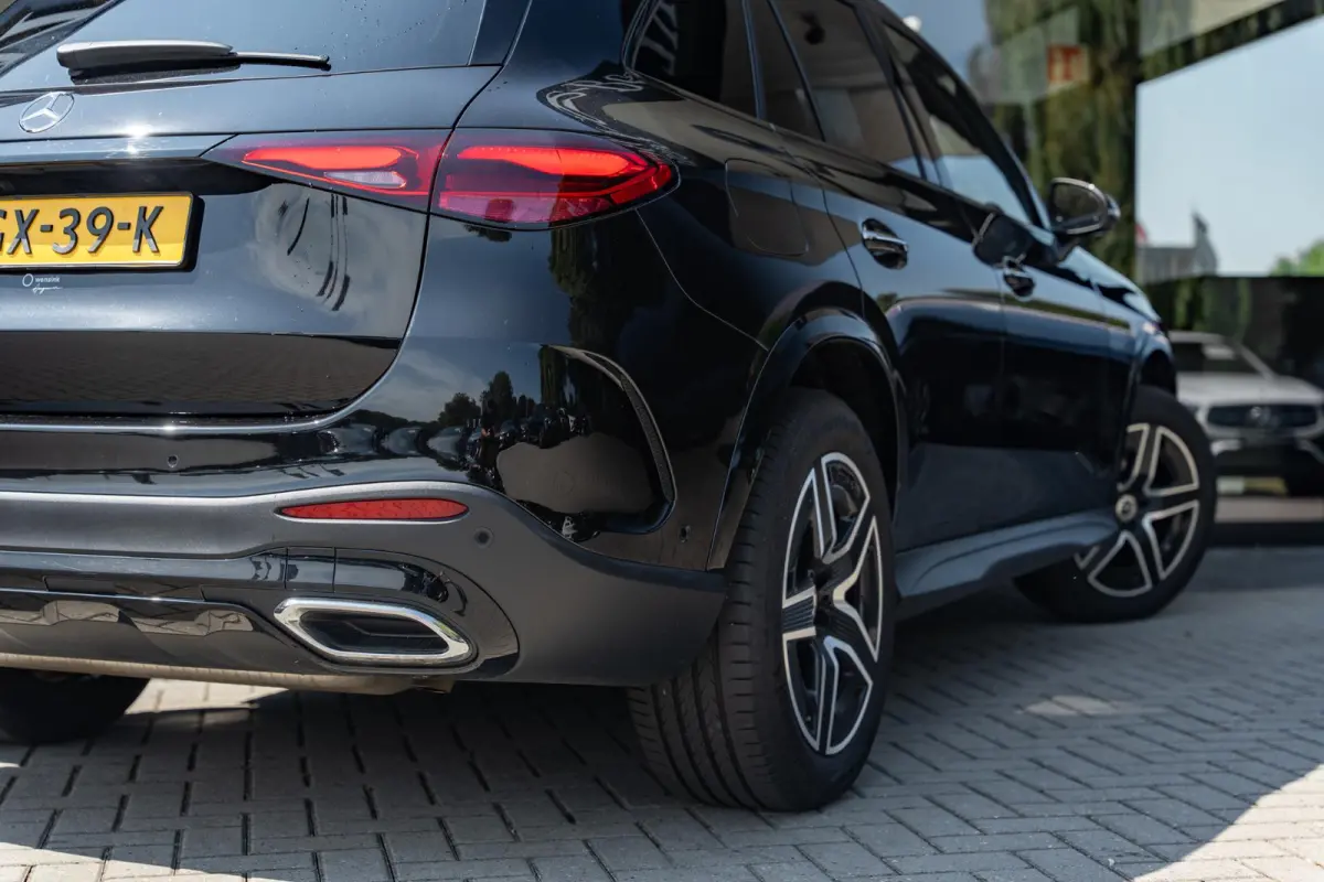400e 4MATIC Sport Edition | Panoramaschuifdak | Premium pakket | DIGITAL LIGHT | 20" AMG-velgen
