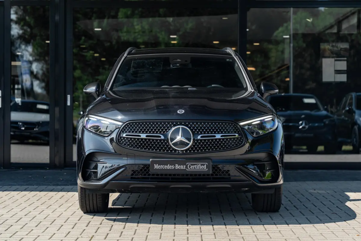 400e 4MATIC Sport Edition | Panoramaschuifdak | Premium pakket | DIGITAL LIGHT | 20" AMG-velgen