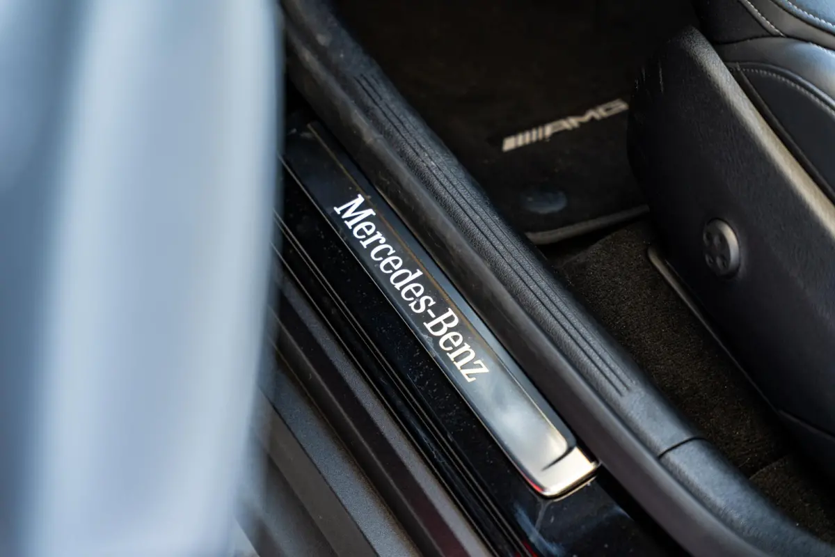 400e 4MATIC Sport Edition | Panoramaschuifdak | Premium pakket | DIGITAL LIGHT | 20" AMG-velgen