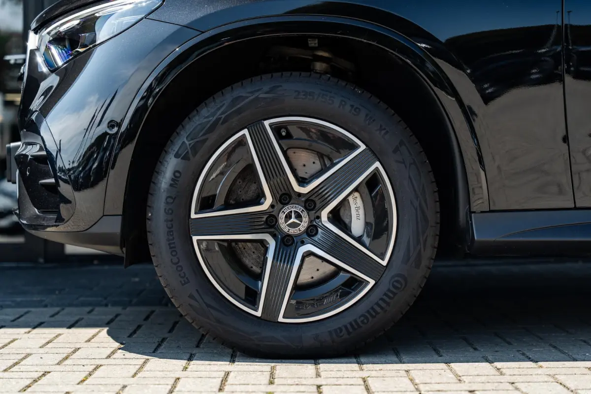 400e 4MATIC Sport Edition | Panoramaschuifdak | Premium pakket | DIGITAL LIGHT | 20" AMG-velgen